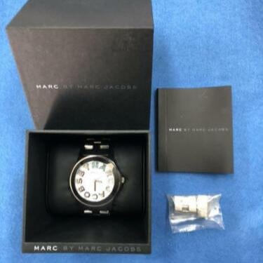 Marc Jacobs Rivera White Dial Silver Steel Strap Watch for Women - MBM3136