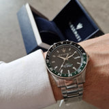 Maserati Moske watch R8853140005 on wrist with box