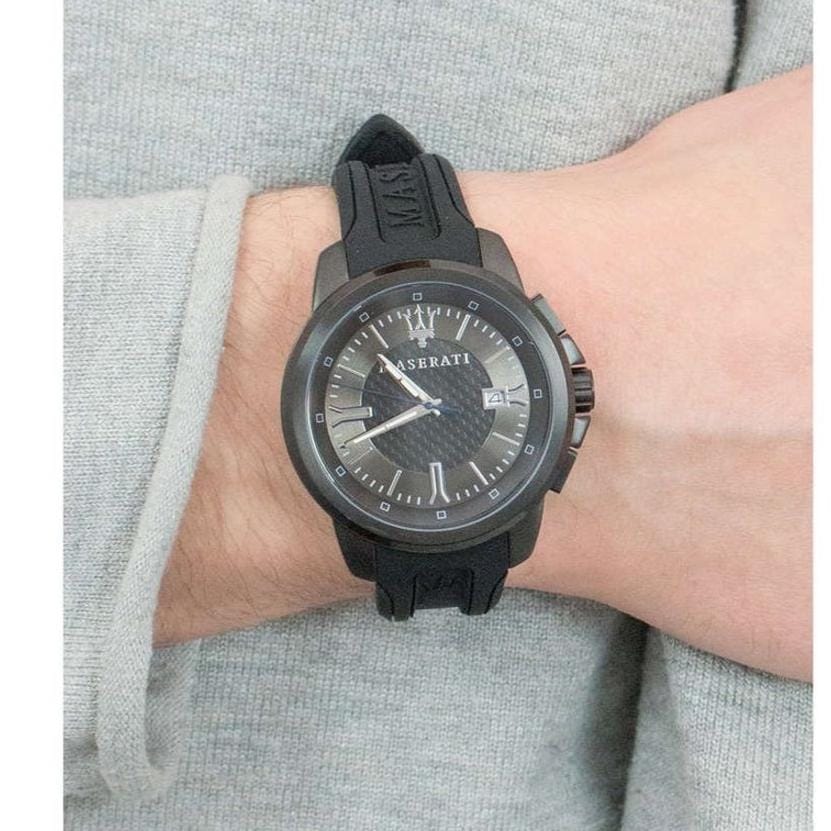 Maserati SFIDA Black Dial Black Rubber Strap Watch For Men - R8851123004