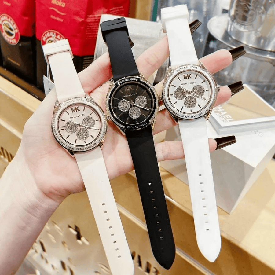 Michael Kors Quartz Black Dial Black Silicone Strap Watch For Women - MK6944