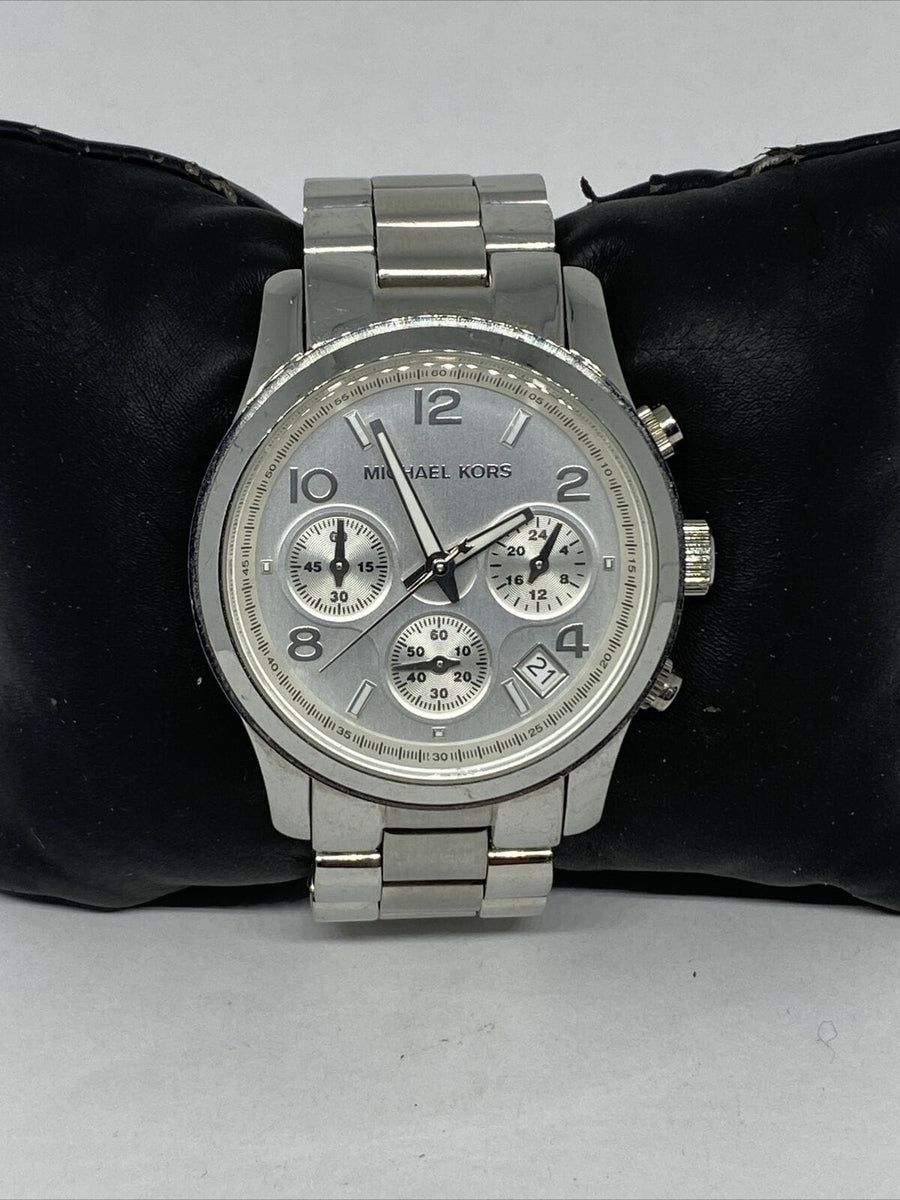 Michael Kors Runway Silver Dial Silver Steel Strap Watch for Women - MK5076