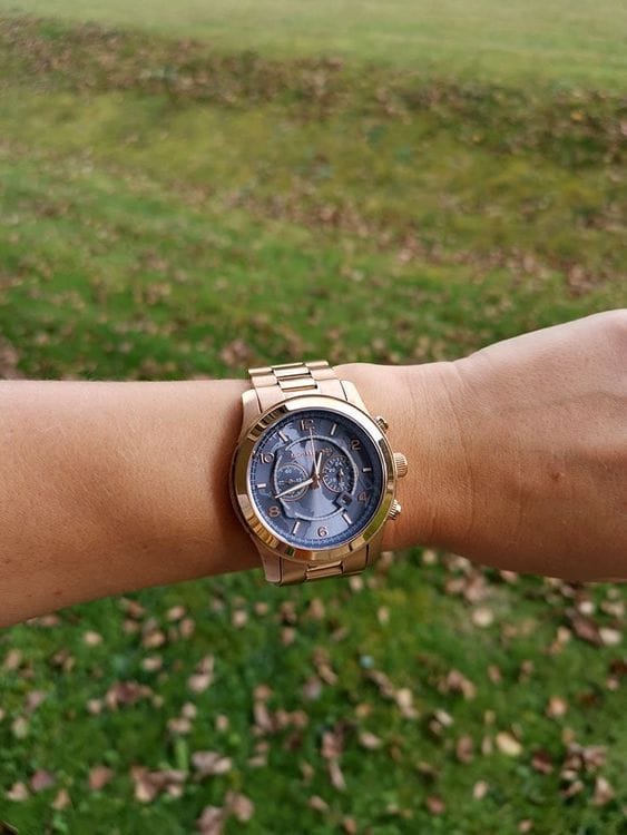Michael Kors Runway Stop Hunger Quartz Blue Dial Rose Gold Steel Strap Watch For Men - MK8358
