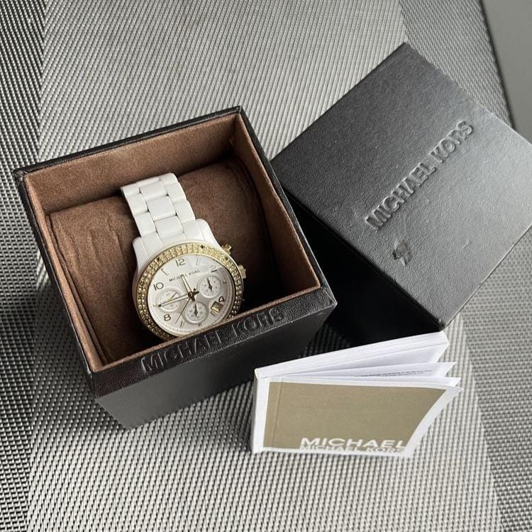Michael Kors Runway White Dial White Steel Strap Watch for Women - MK5237