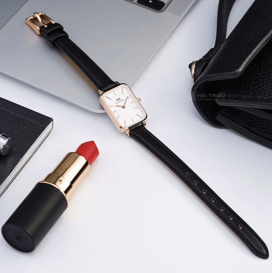 Daniel Wellington watch with lipstick