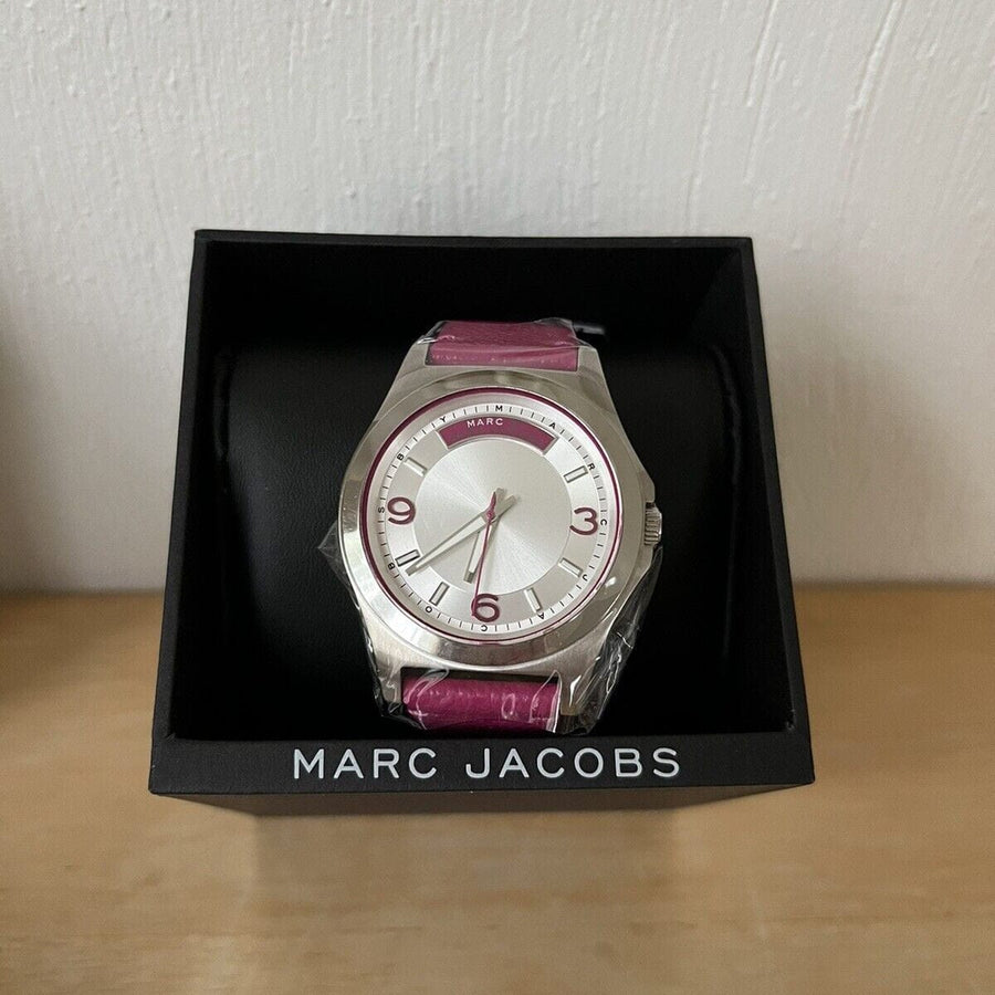 Marc Jacobs Baby Dave Silver Dial Purple Leather Strap Watch for Women - MBM1262