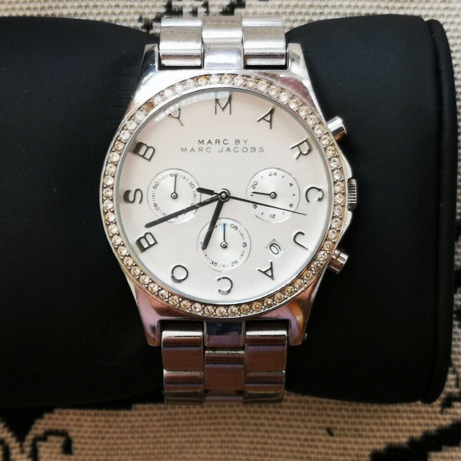 Marc Jacobs Henry Chronograph Silver Dial Silver Steel Strap Watch for Women - MBM3104