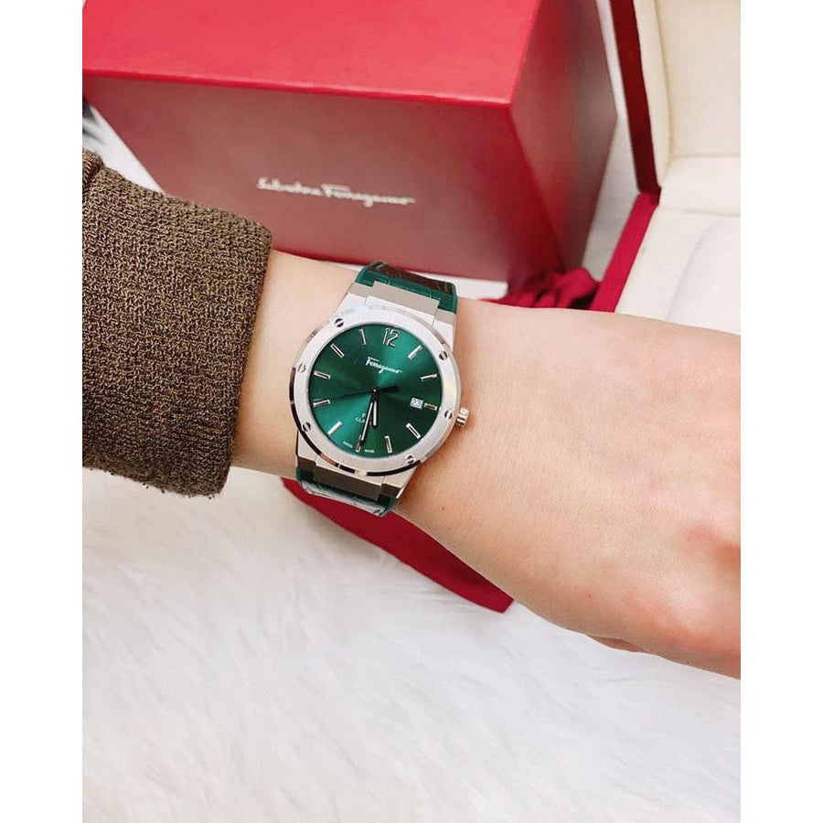 Salvatore Ferragamo F-80 Classic Green Dial Green Leather Strap Watch for Men - SFDT00119