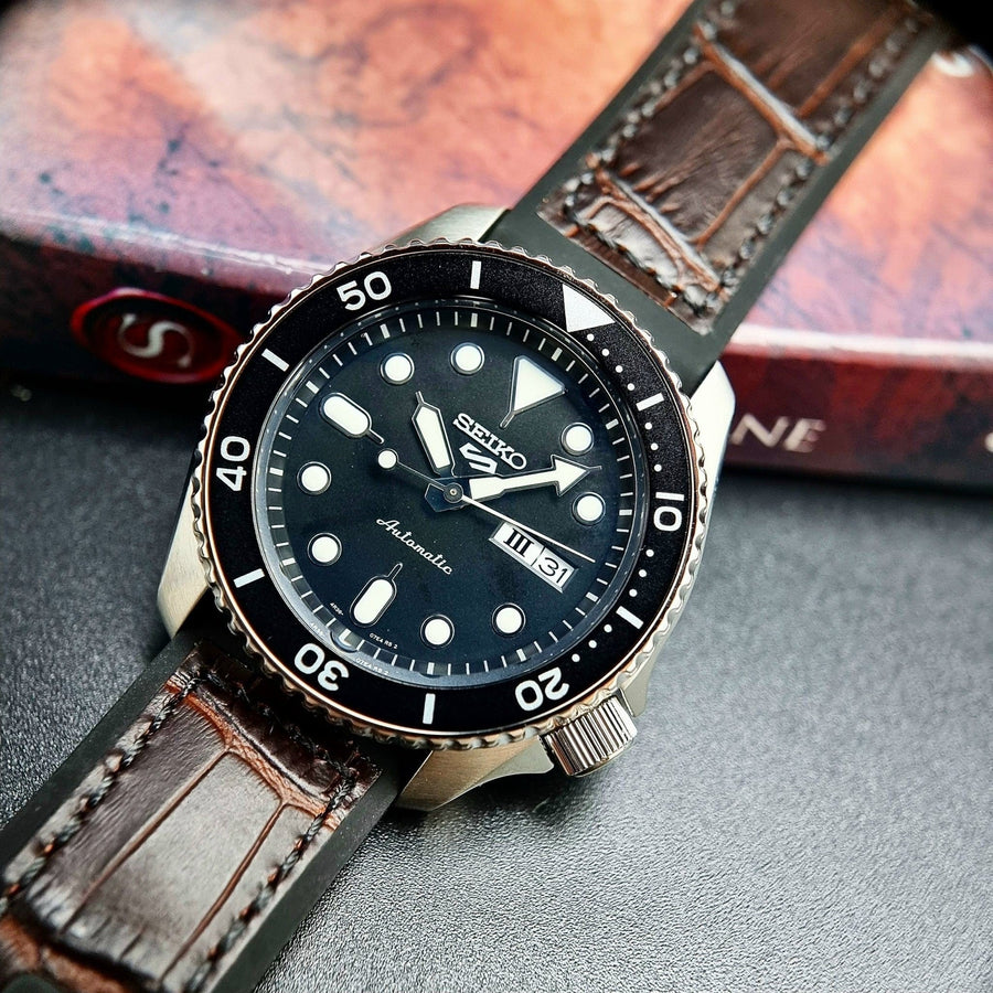 Seiko 5 Sports SKX Automatic Black Dial Black Leather Strap Watch for Men - SRPD55K2