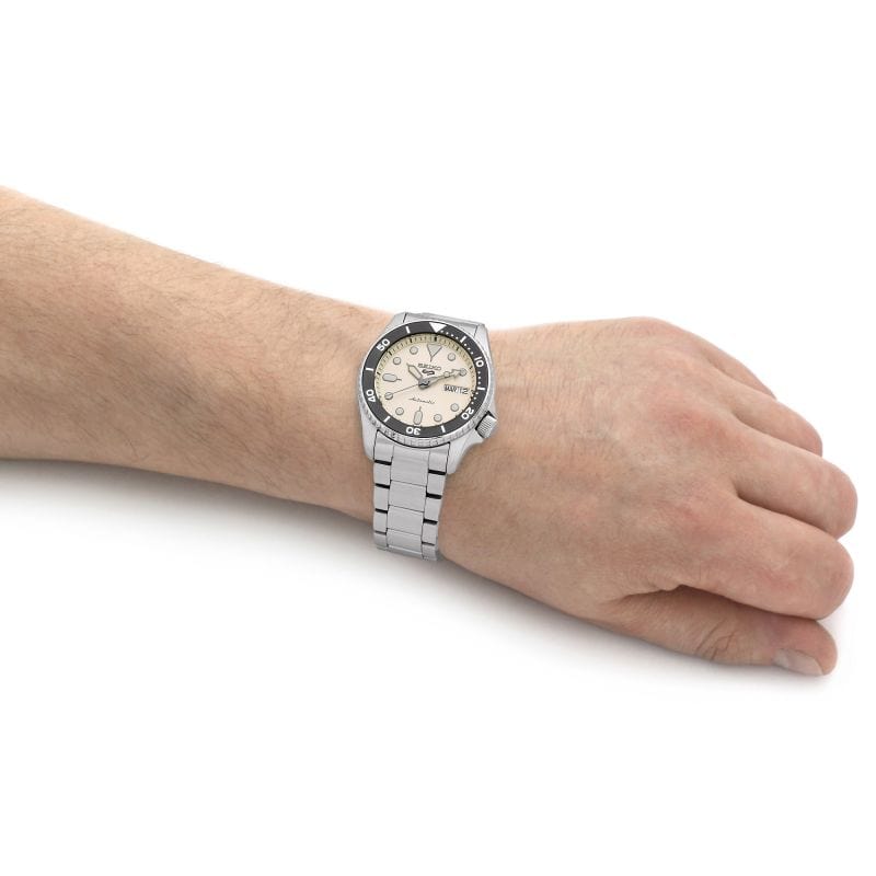 Seiko 5 Sports SKX Automatic Cream Dial Silver Steel Strap Watch For Men - SRPK31K1