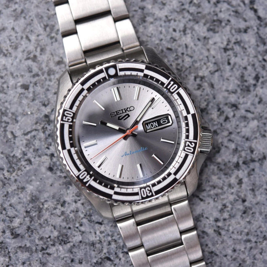 Seiko 5 Sports Special Edition Silver Dial Silver Steel Strap Watch For Men - SRPK09K1