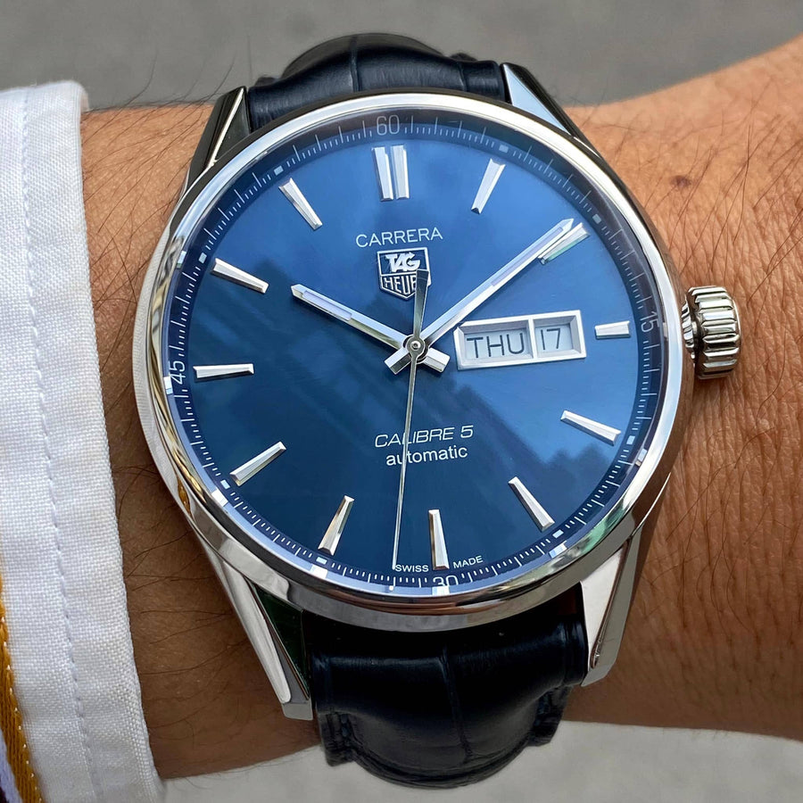 Tag Heuer Carrera Calibre 5 Automatic Blue Dial Blue Leather Strap Watch for Men - WAR201E.FC6292