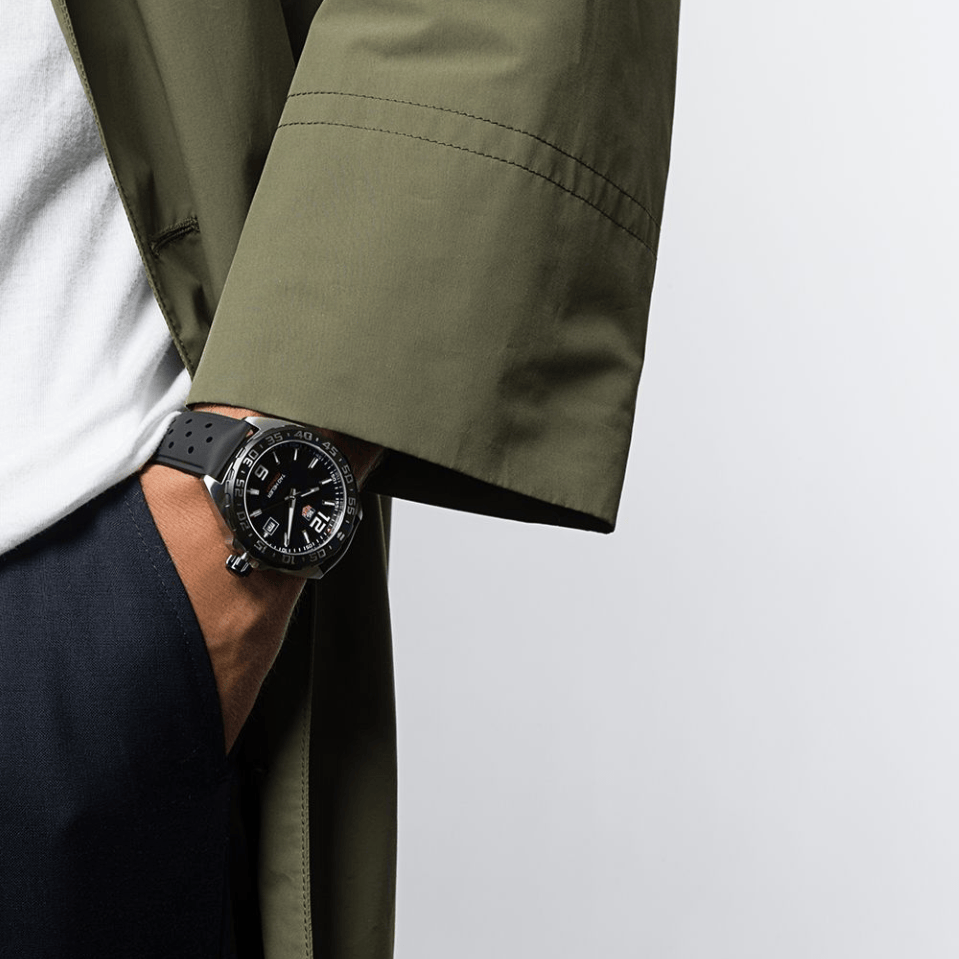 Tag Heuer Formula 1 Quartz Black Dial Black Rubber Strap Watch for Men - WAZ1110.FT8023