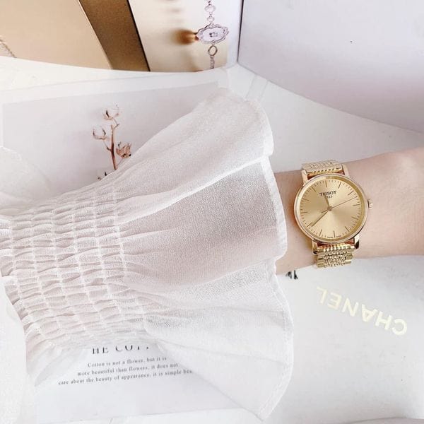 Tissot T Classic Everytime Desire Small Gold Dial Gold Mesh Bracelet Watch For Women - T109.210.33.021.00