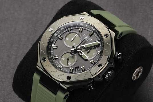 Tissot T Race Chronograph Black Dial Green Rubber Strap Watch for Men - T141.417.37.061.02