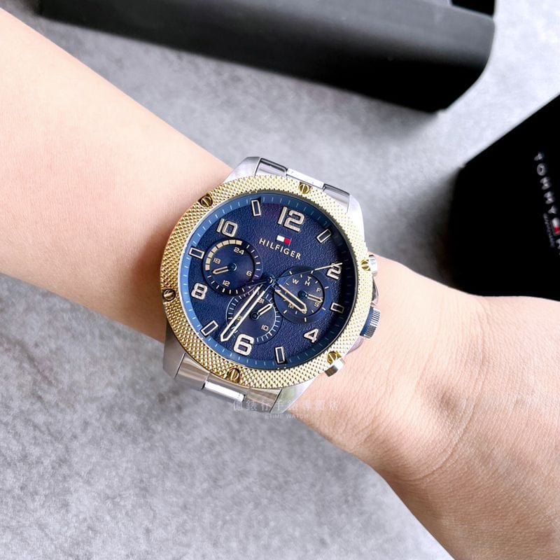 Tommy Hilfiger Blaze Chronograph Blue Dial Silver Steel Strap Watch for Men - 1792031