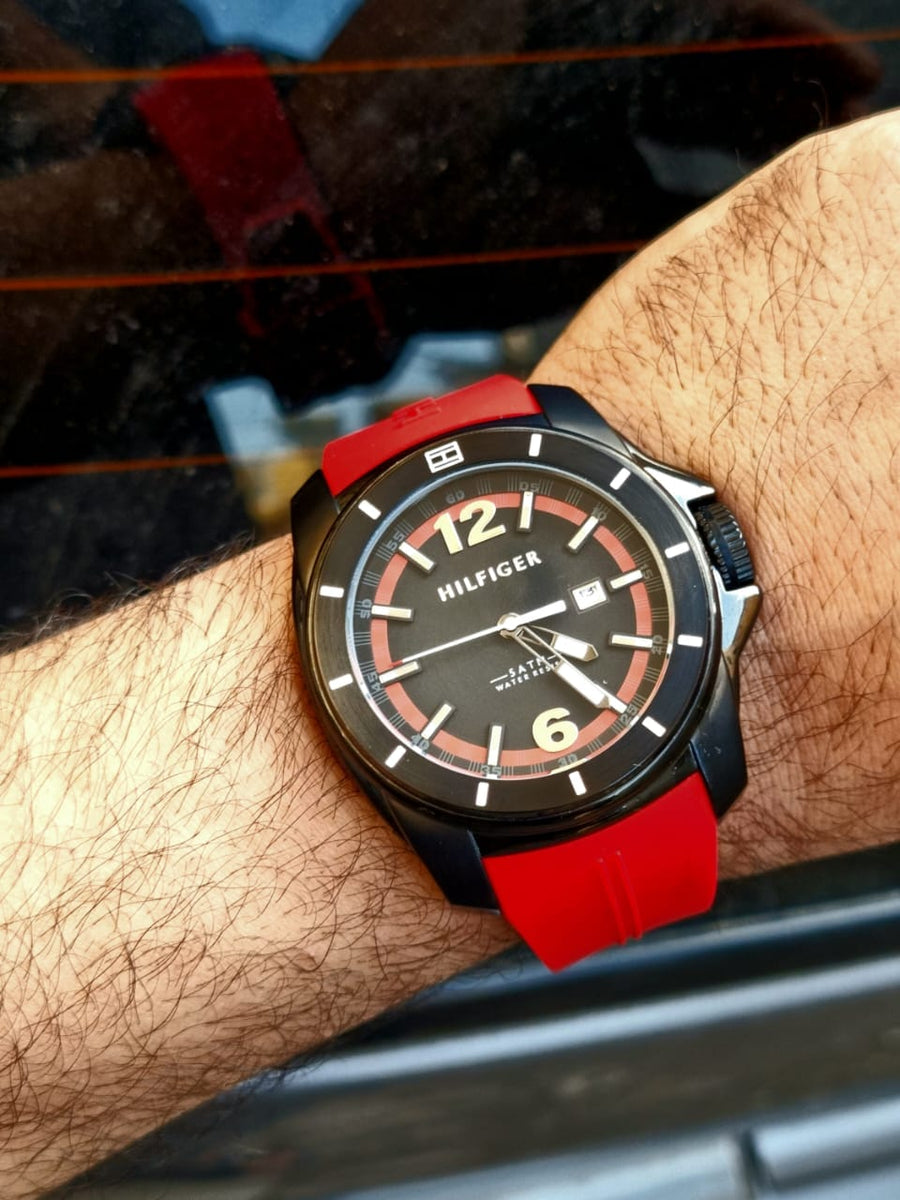 Tommy Hilfiger Windsurf Black Dial Red Rubber Strap Watch for Men - 1791112