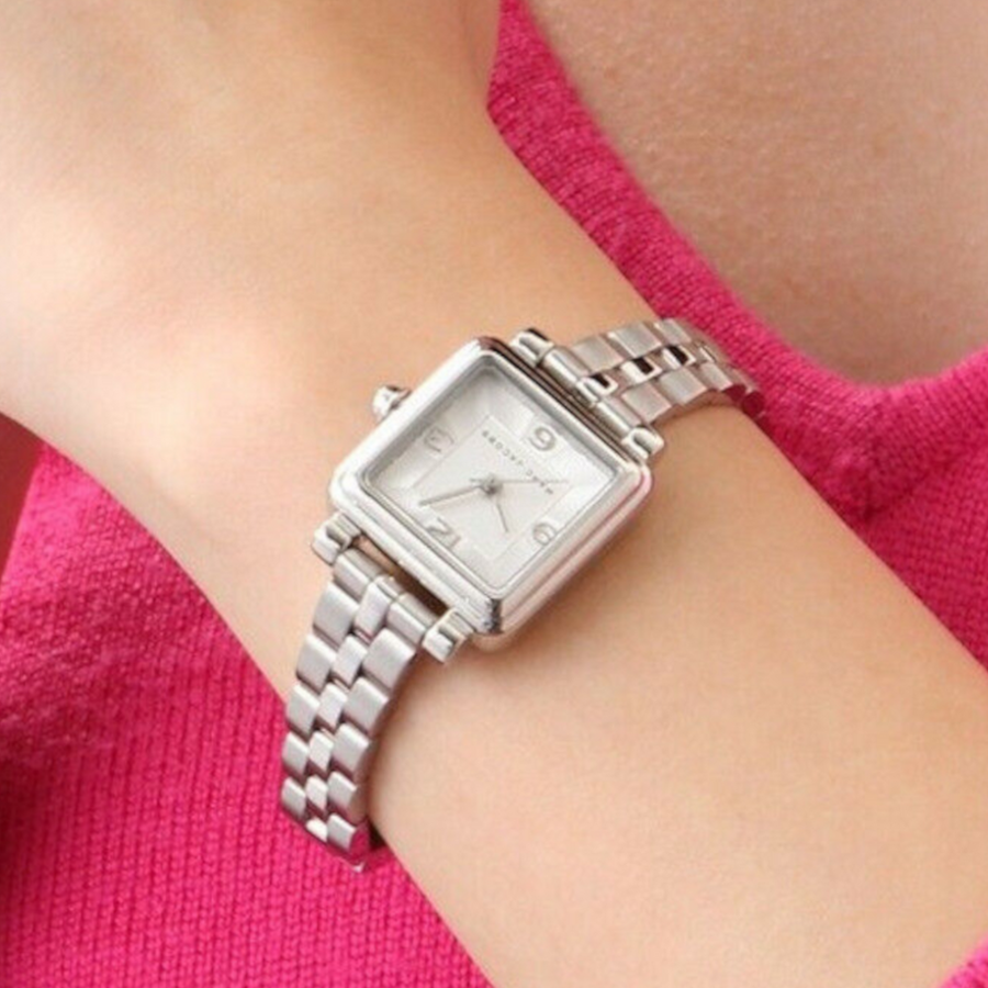 Marc Jacobs Vic Silver Dial Silver Steel Strap Watch for Women - MJ3529